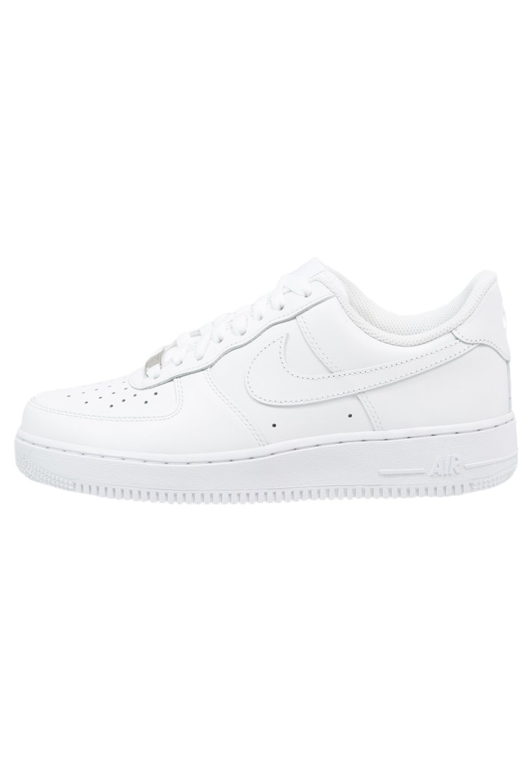 Фото № 1 с приближением к товару «‎Nike Air Force 1 ’07 »