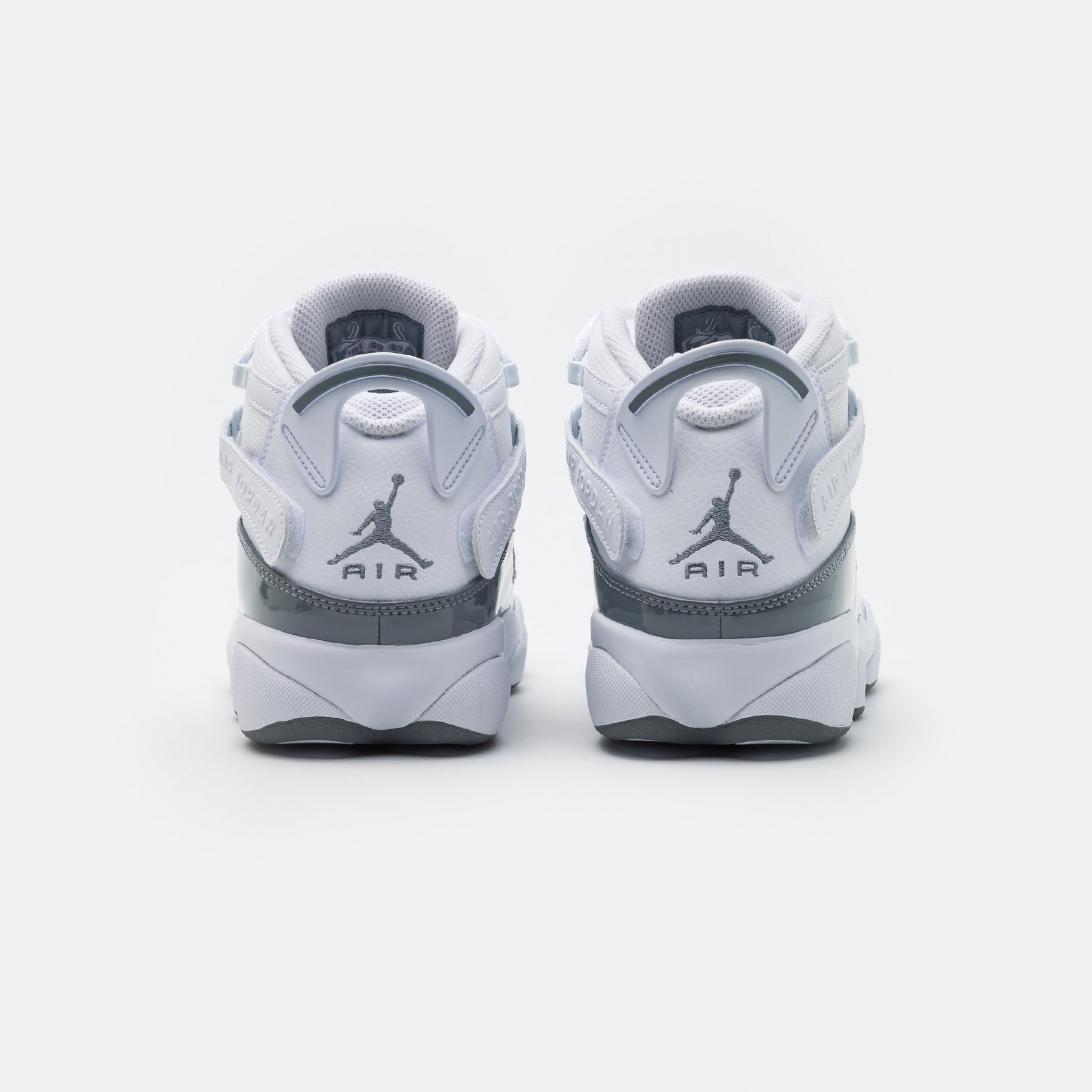 Фото № 3 с приближением к товару «‎Jordan 6 Rings »