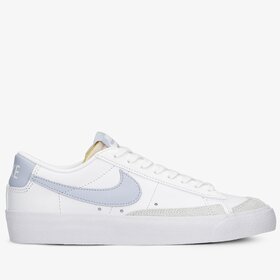 Фото № 1 с приближением к товару «‎Nike Blazer 77 »