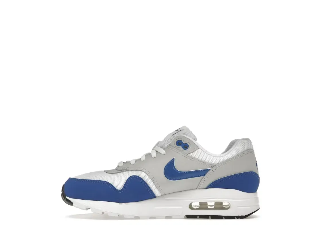 Фото № 3 с приближением к товару «‎Nike Air Max 1»