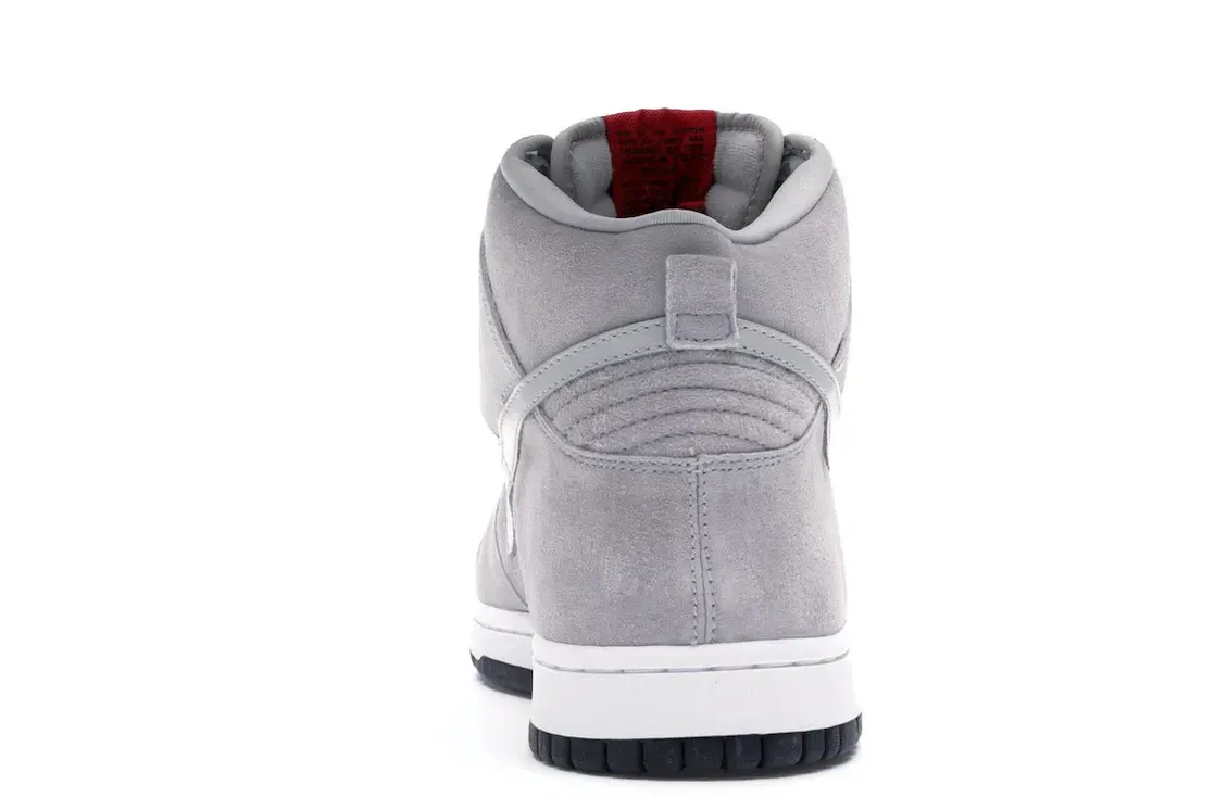 Фото № 4 с приближением к товару «‎Nike SB Dunk High Pee Wee Herman»