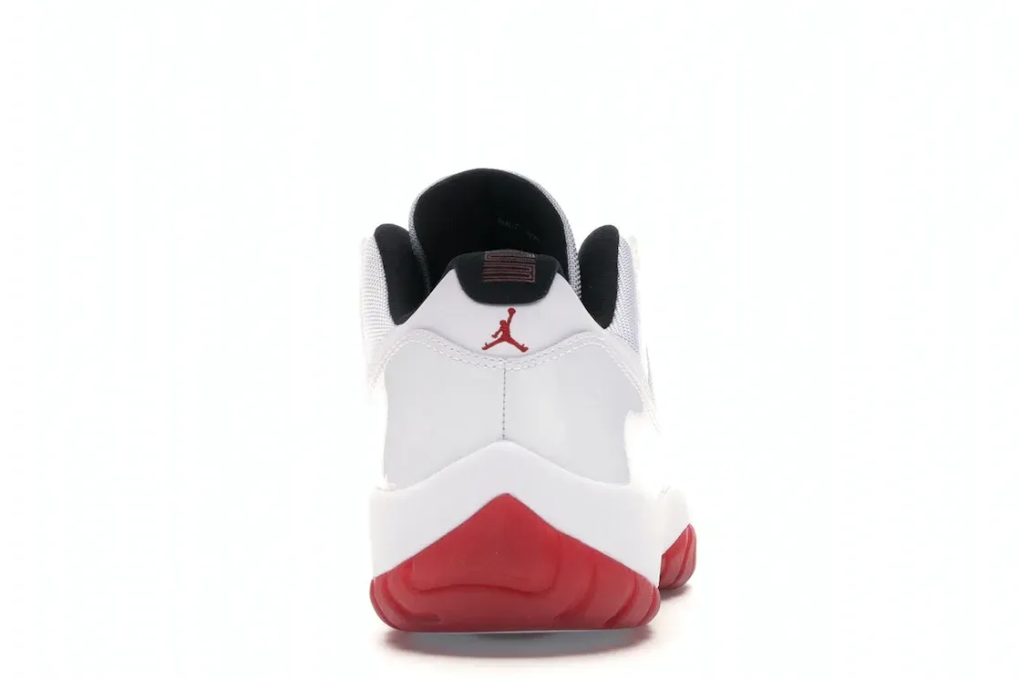 Фото № 4 с приближением к товару «‎Jordan 11 Retro Low White Red (2012)»
