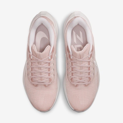 Фото № 4 с приближением к товару «‎Nike Air Zoom Pegasus 39»