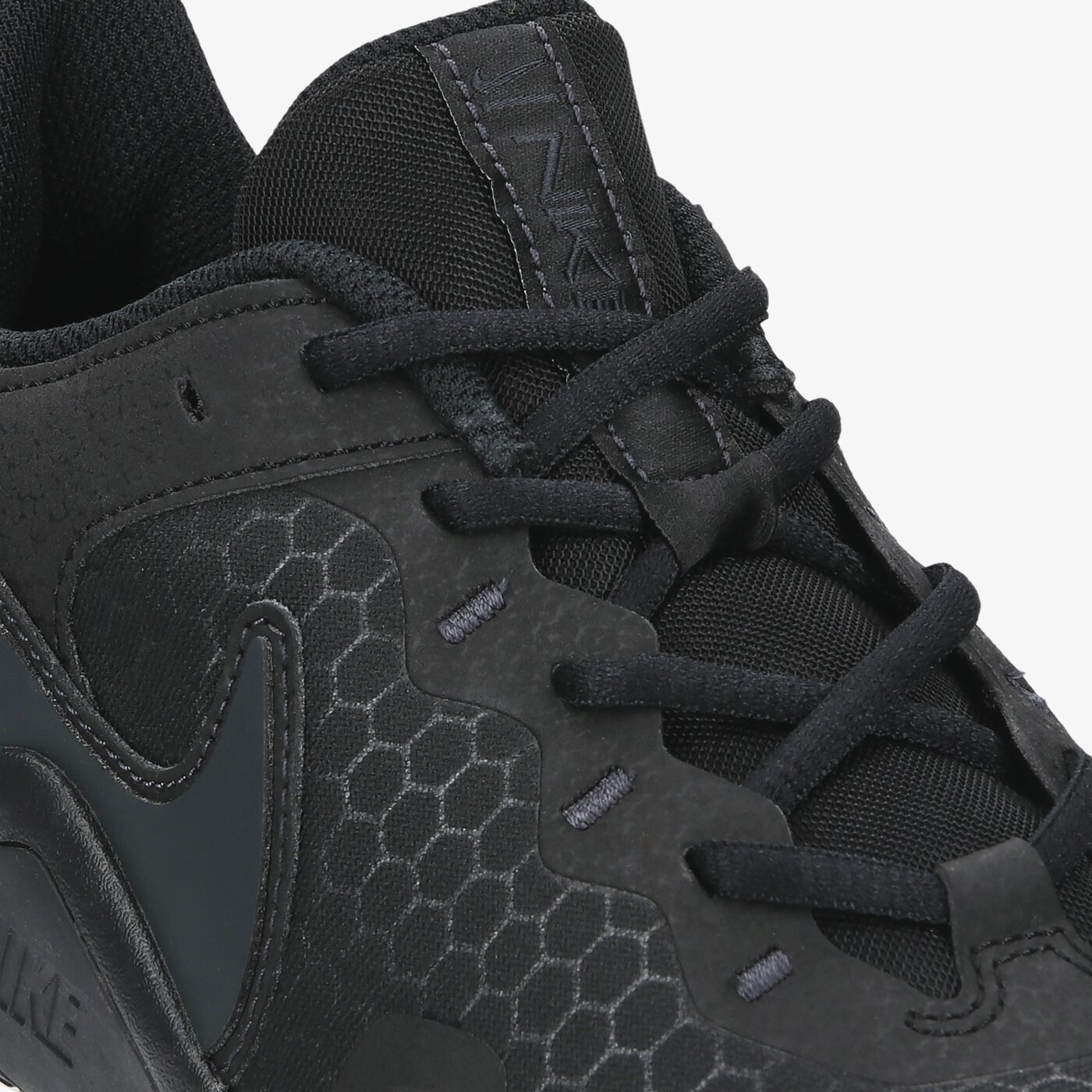 Фото № 4 с приближением к товару «‎Nike Legend Essential 2»