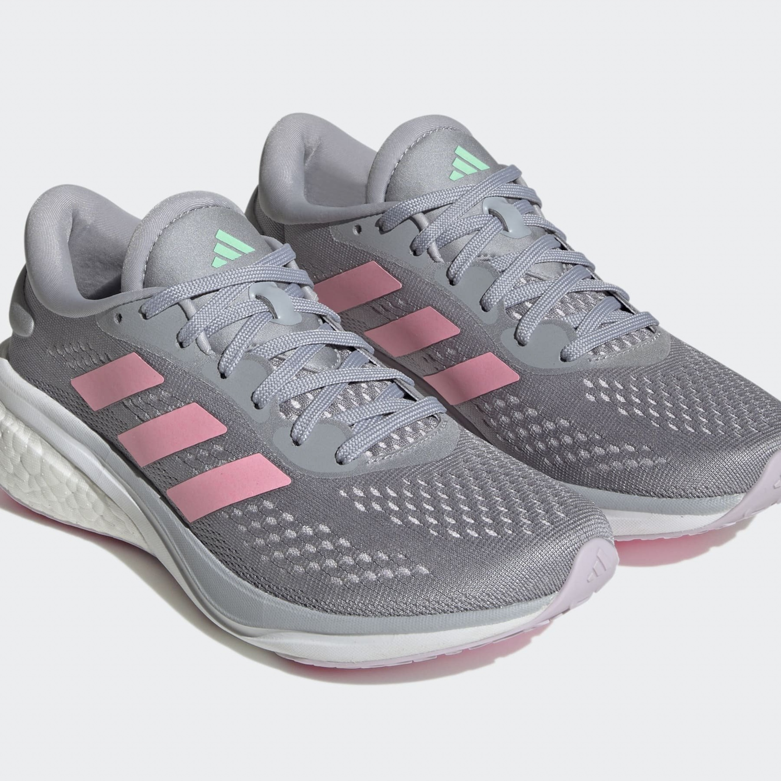 Фото № 2 с приближением к товару «‎Adidas Supernova W »