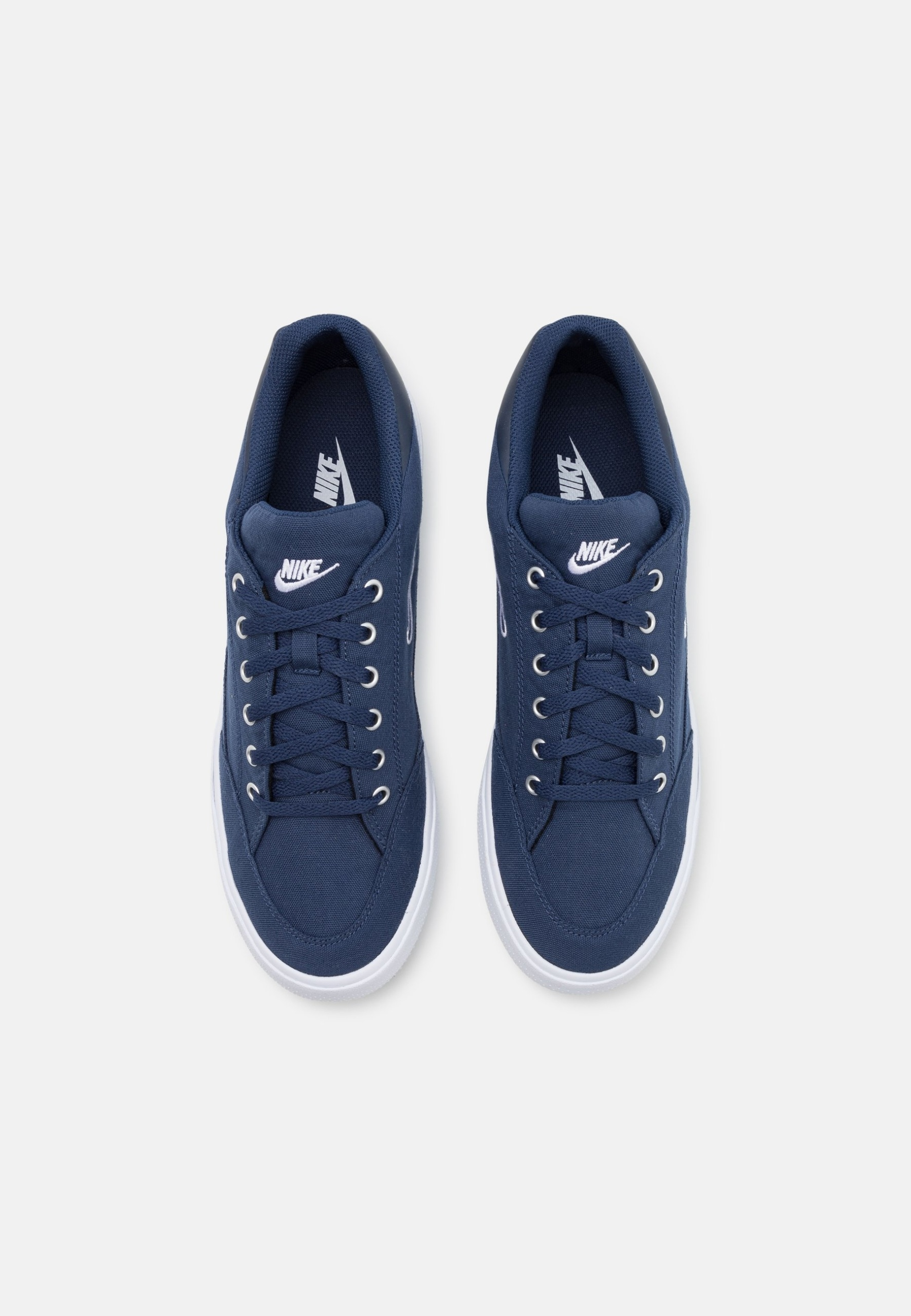 Фото № 3 с приближением к товару «‎Nike Gts 97 »