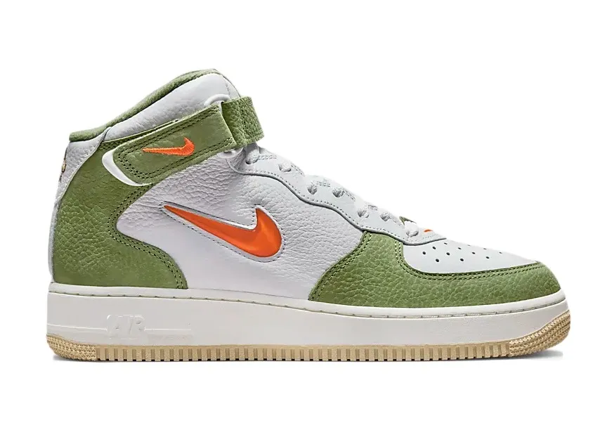 Фото № 1 с приближением к товару «‎Nike Air Force 1 Mid QS Jewel Oil Green»