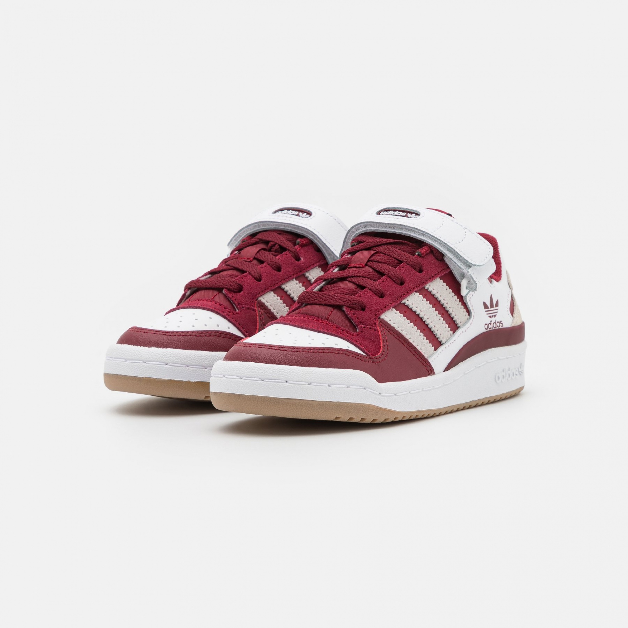 Фото № 2 с приближением к товару «‎Adidas Forum »