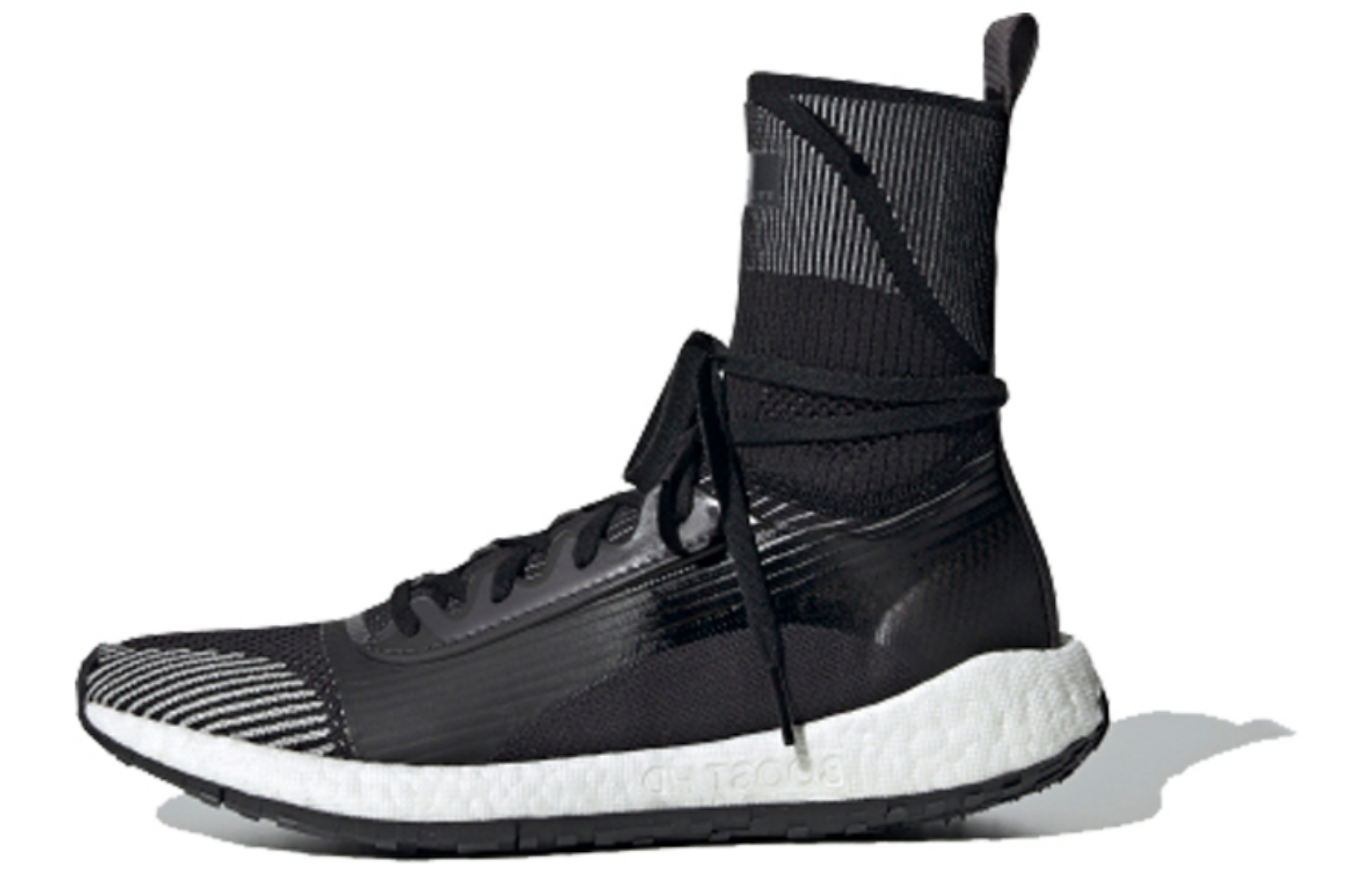 Фото № 1 с приближением к товару «‎adidas Stella McCartney x Wmns PulseBoost HD Mid 'Utility Black'»