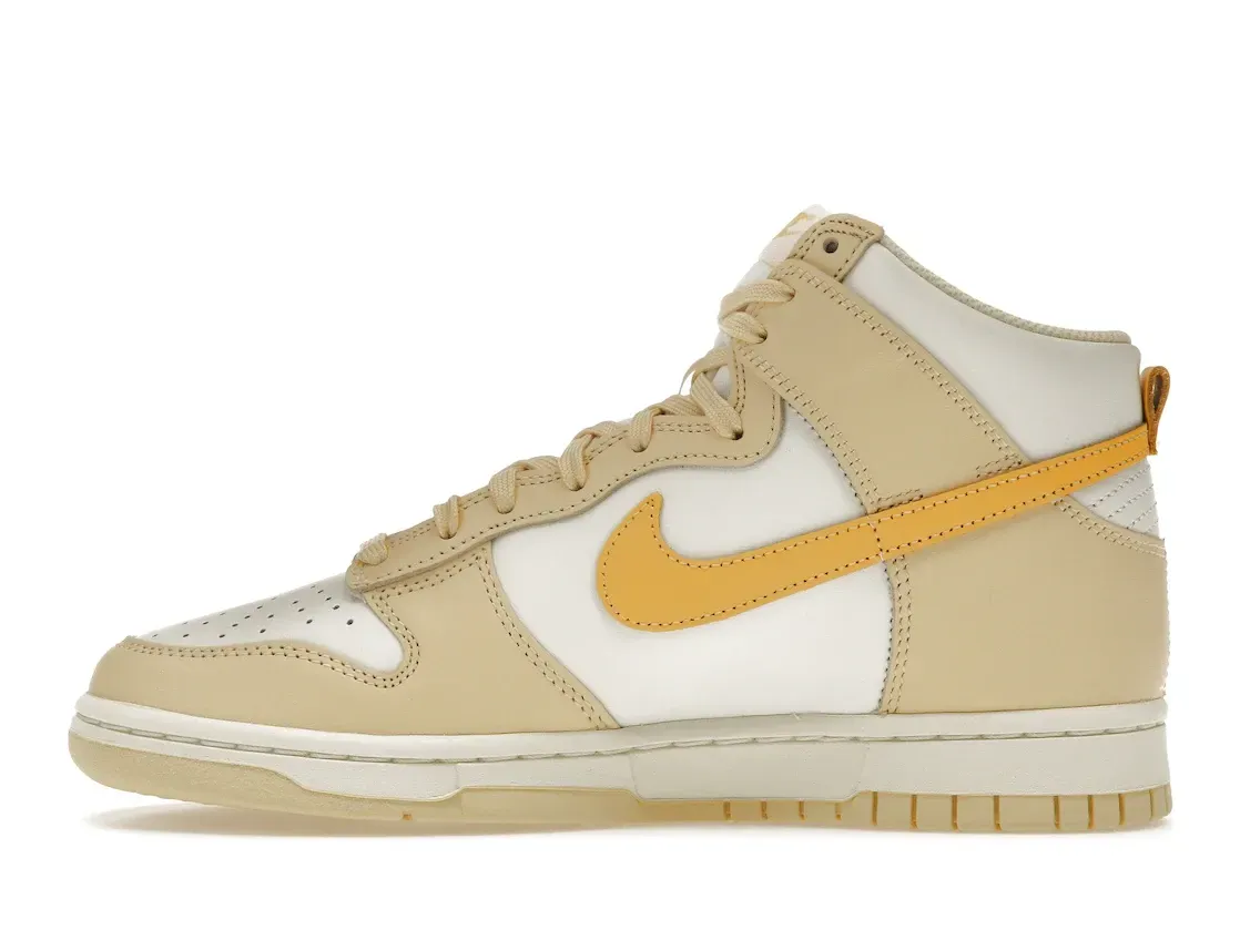 Фото № 3 с приближением к товару «‎Nike Dunk High Pale Vanilla Topaz Gold »