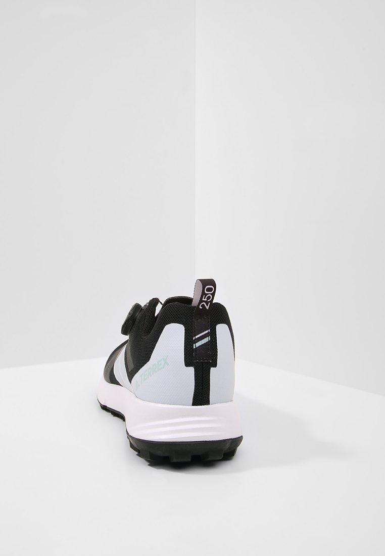 Фото № 4 с приближением к товару «‎Adidas Terrex Two Boa Trail Shoes»