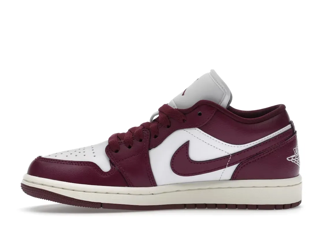 Фото № 3 с приближением к товару «‎Jordan 1 Low»