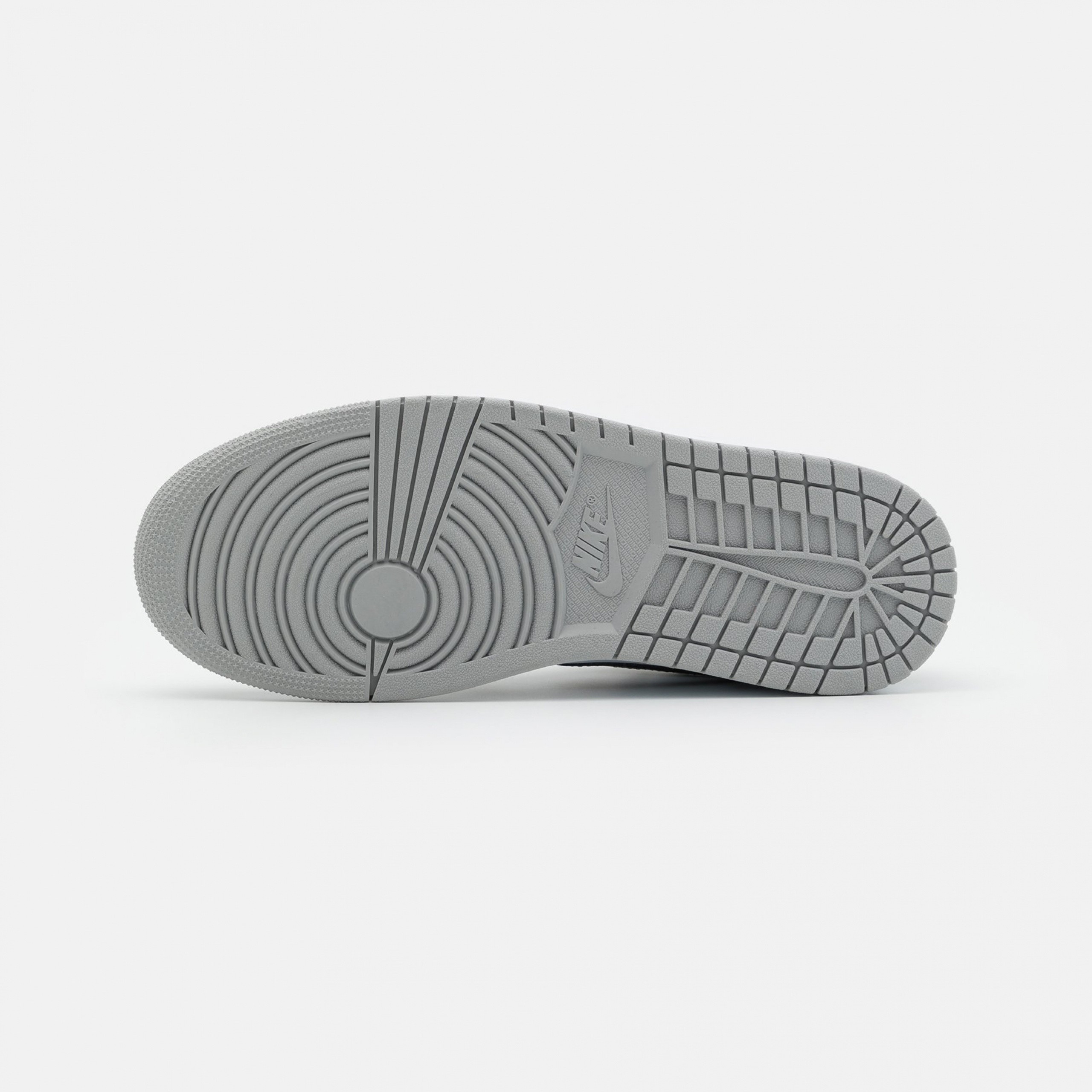 Фото № 5 с приближением к товару «‎Air Jordan 1 »