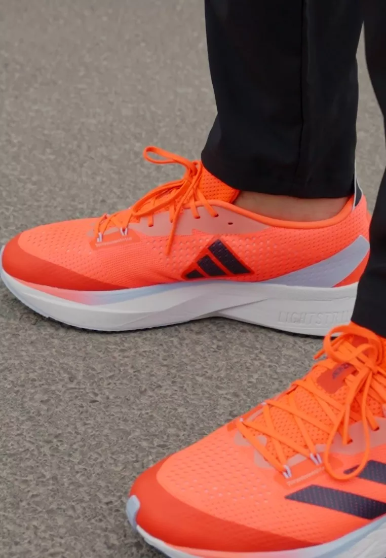 Фото № 2 с приближением к товару «‎ADIZERO SL»
