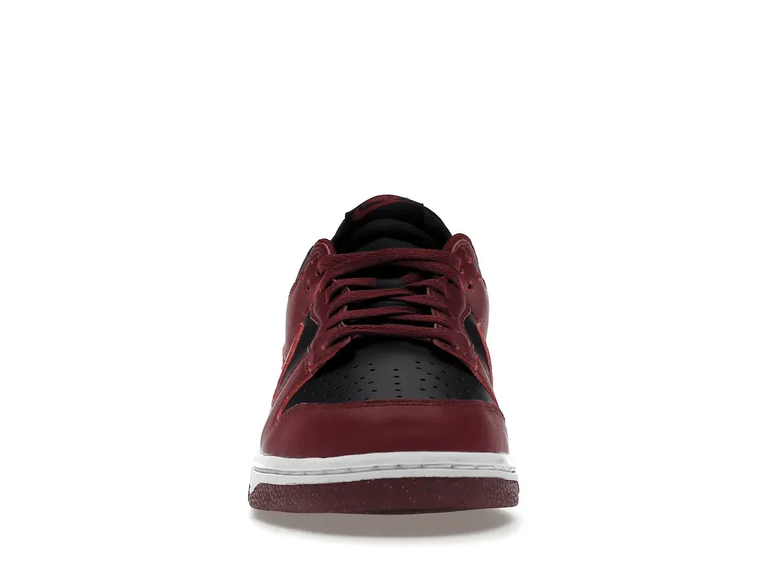 Фото № 2 с приближением к товару «‎Nike Dunk Low Next Nature Dark Beetroot »