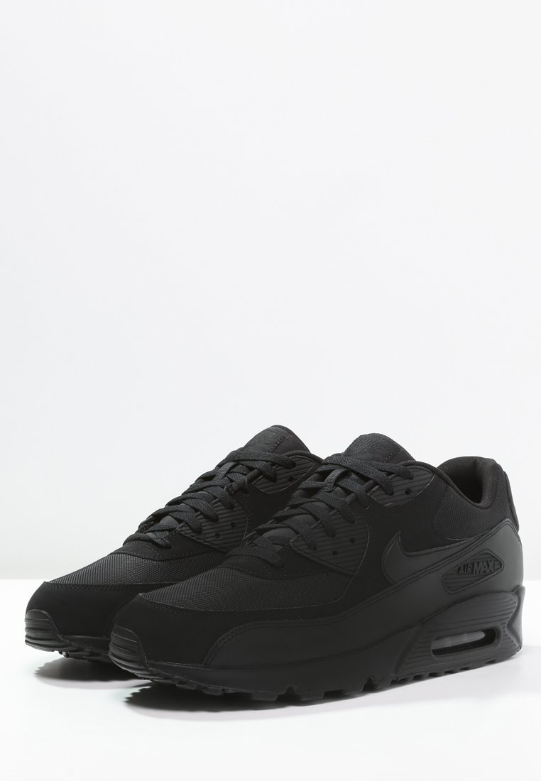 Фото № 3 с приближением к товару «‎Nike Air Max 90 Essential »