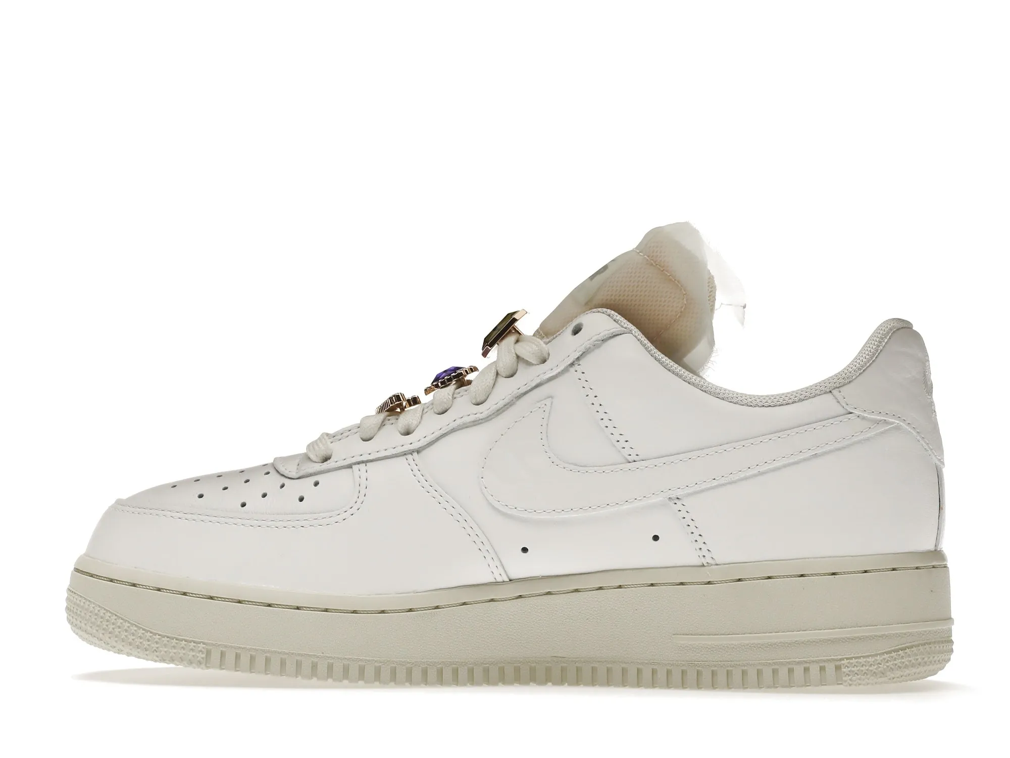 Фото № 5 с приближением к товару «‎Nike Air Force 1 Low Prm Jewels White»