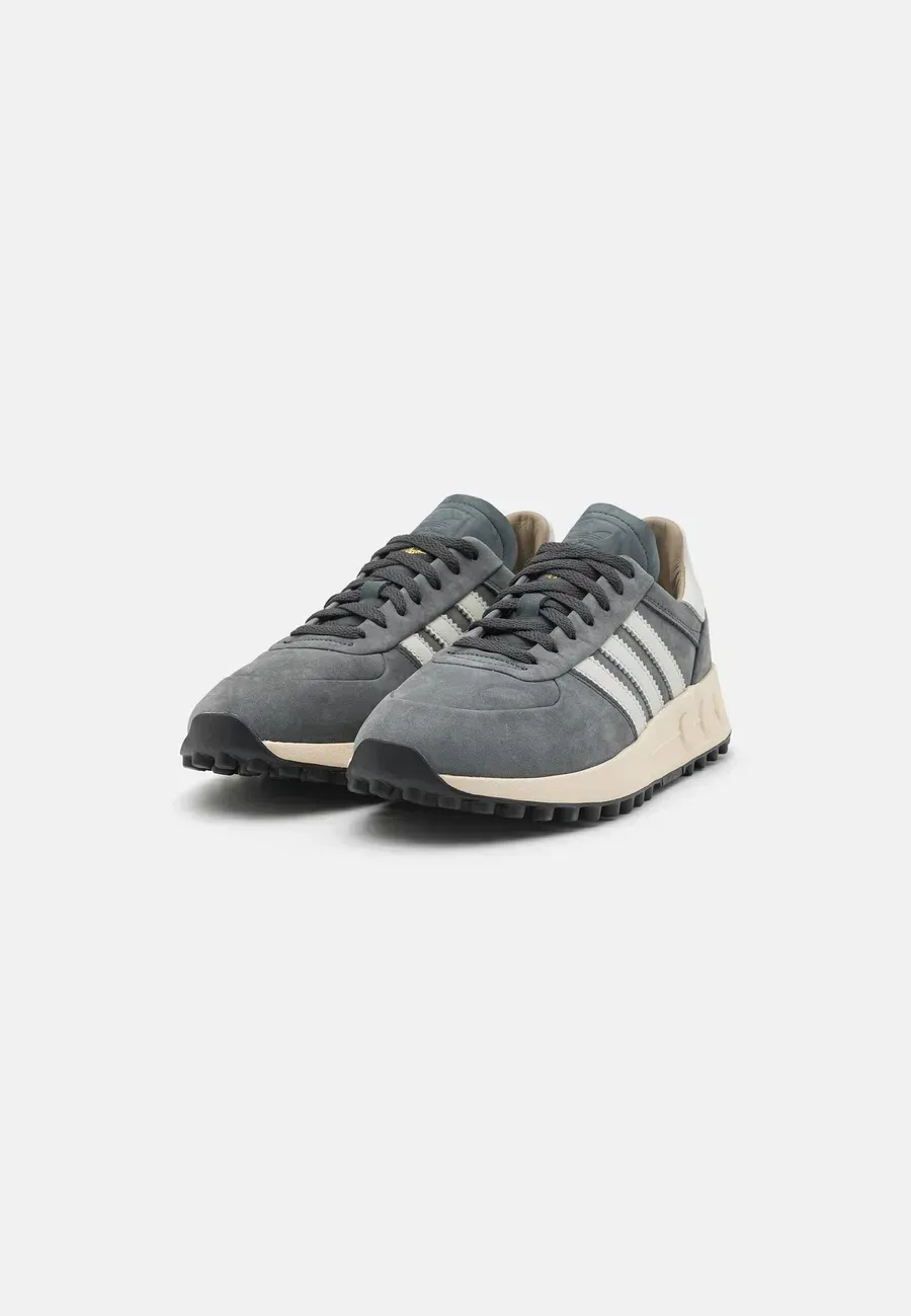 Фото № 2 с приближением к товару «‎LA TRAINER LUX UNISEX»