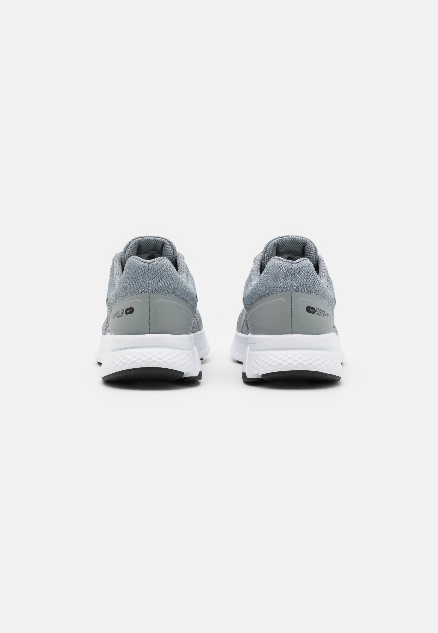 Фото № 3 с приближением к товару «‎Nike Swift 2»