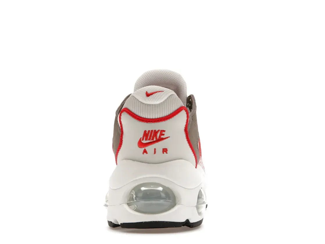 Фото № 4 с приближением к товару «‎Nike Air Max TW Red Clay»