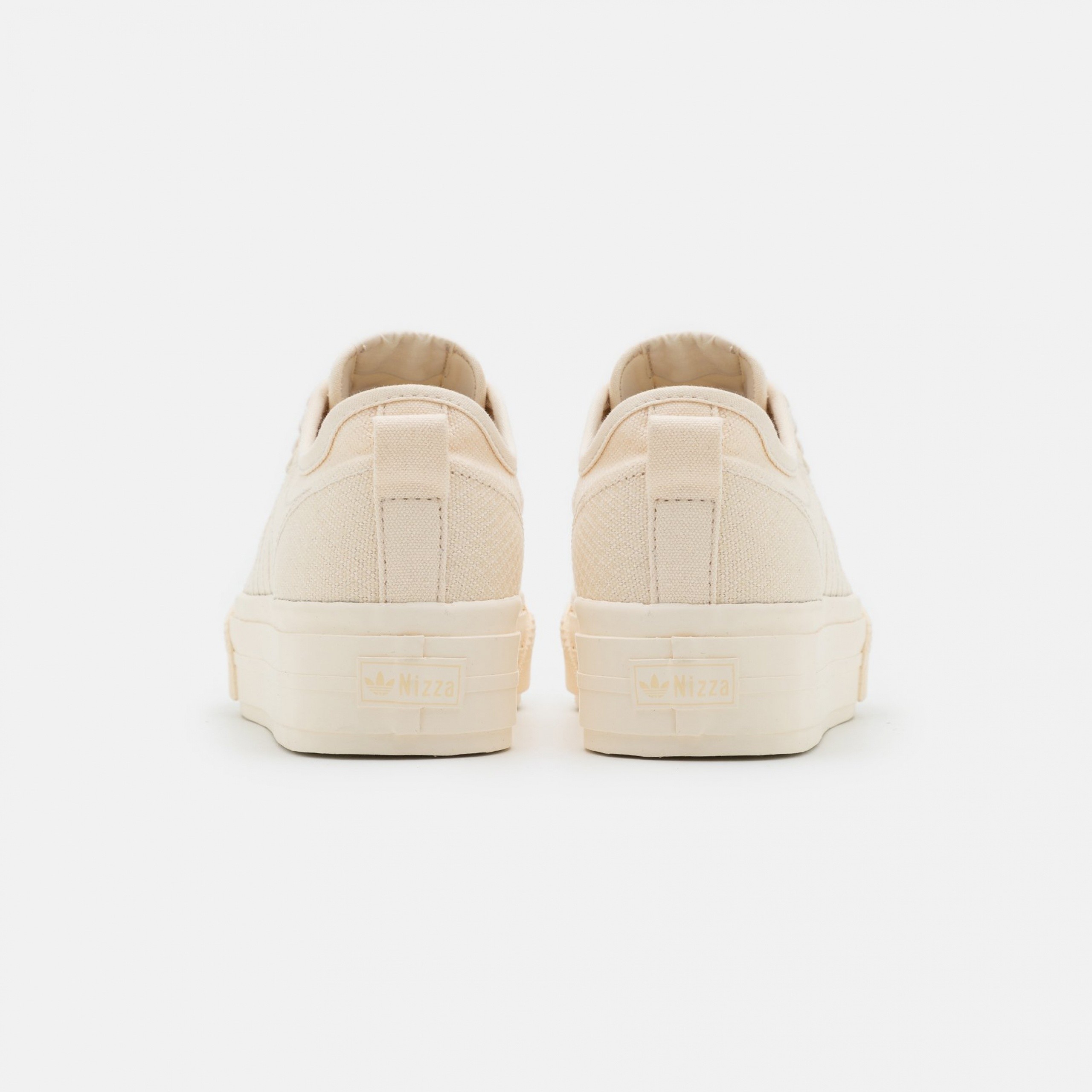 Фото № 4 с приближением к товару «‎Adidas Nizza »