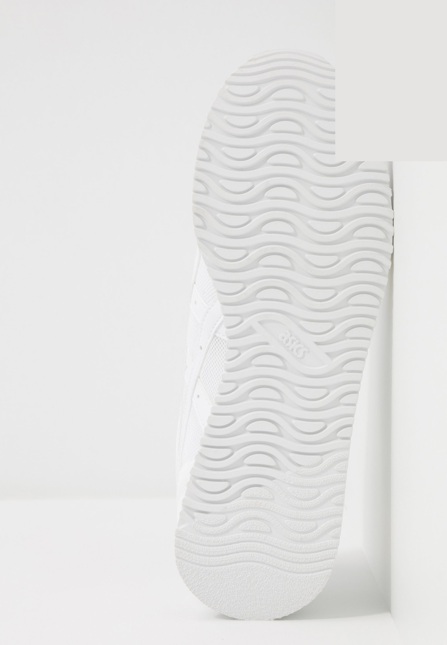 Фото № 4 с приближением к товару «‎Asics Tiger »