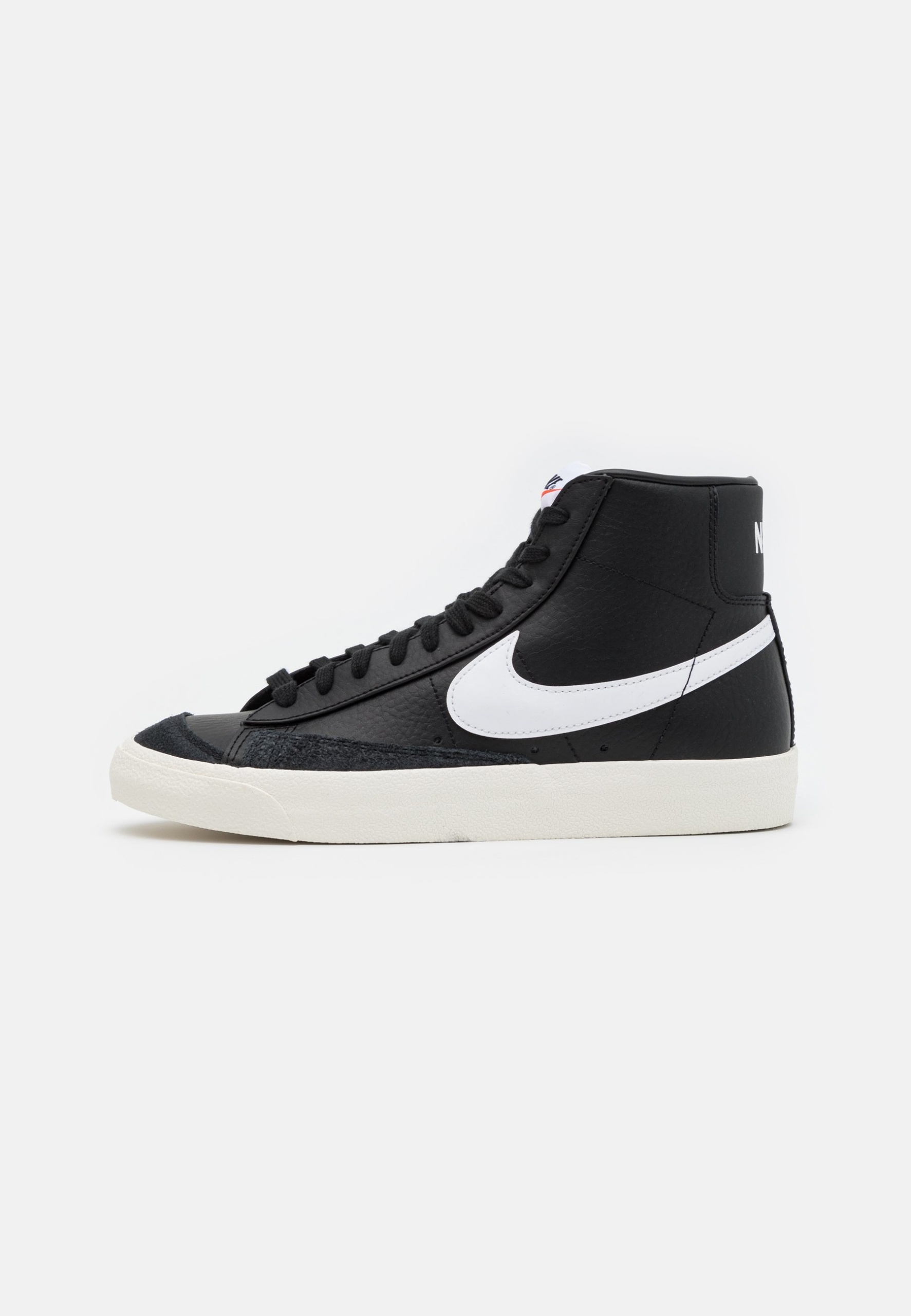 Фото № 1 с приближением к товару «‎Nike Blazer 77 »