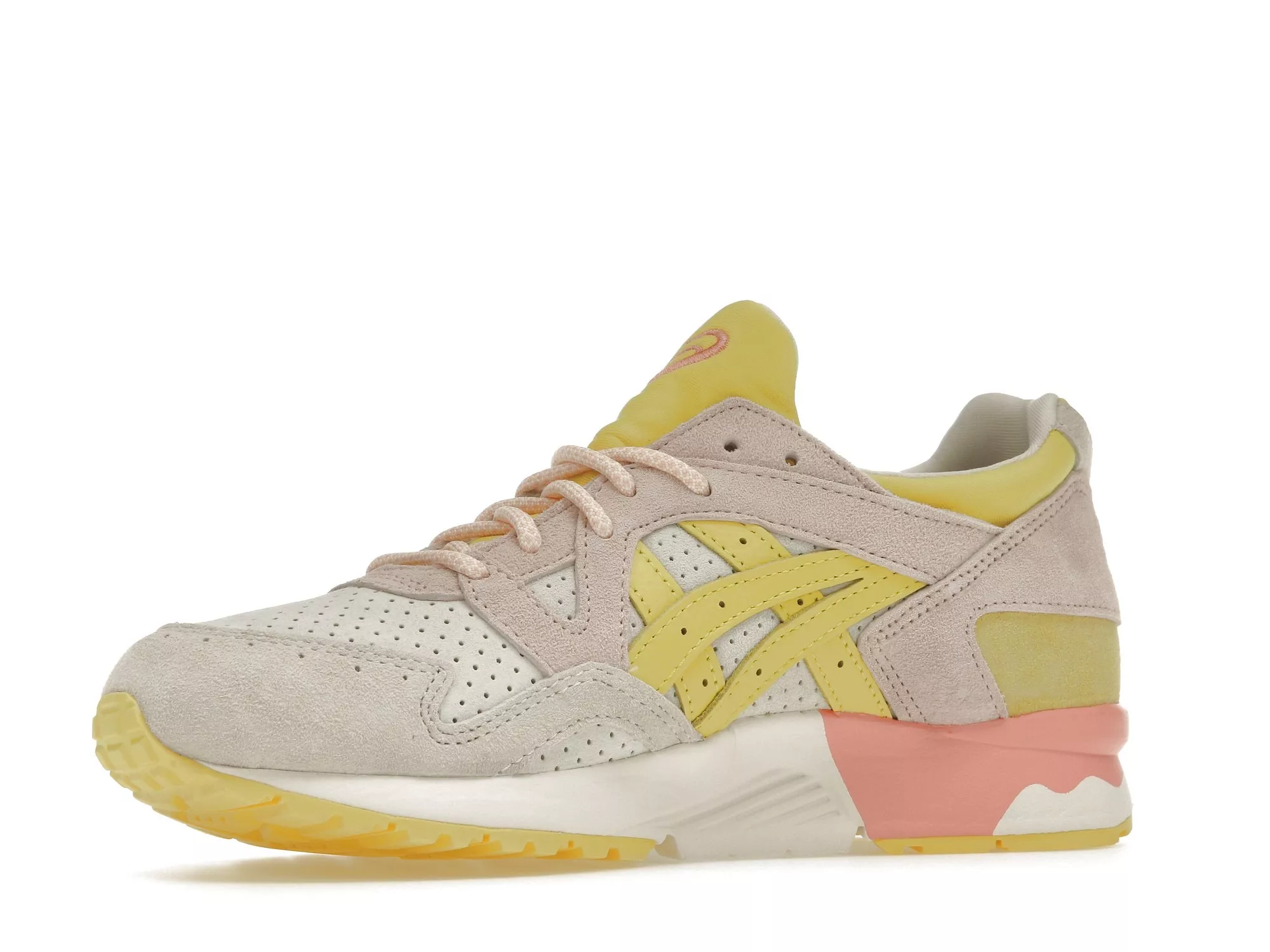 Фото № 5 с приближением к товару «‎ASICS Gel-Lyte V Spring in Japan Banana Cream»