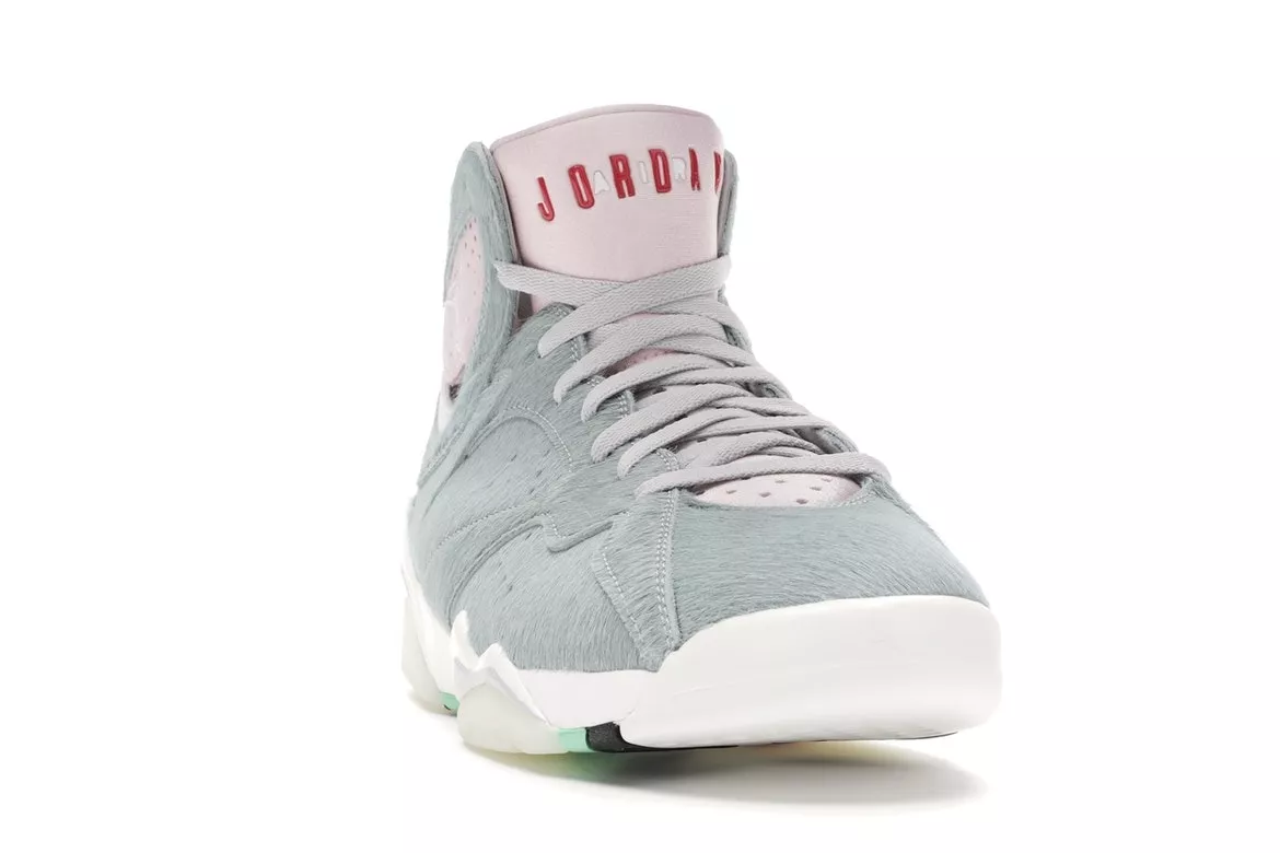 Фото № 6 с приближением к товару «‎Jordan 7 Retro Neutral Grey»