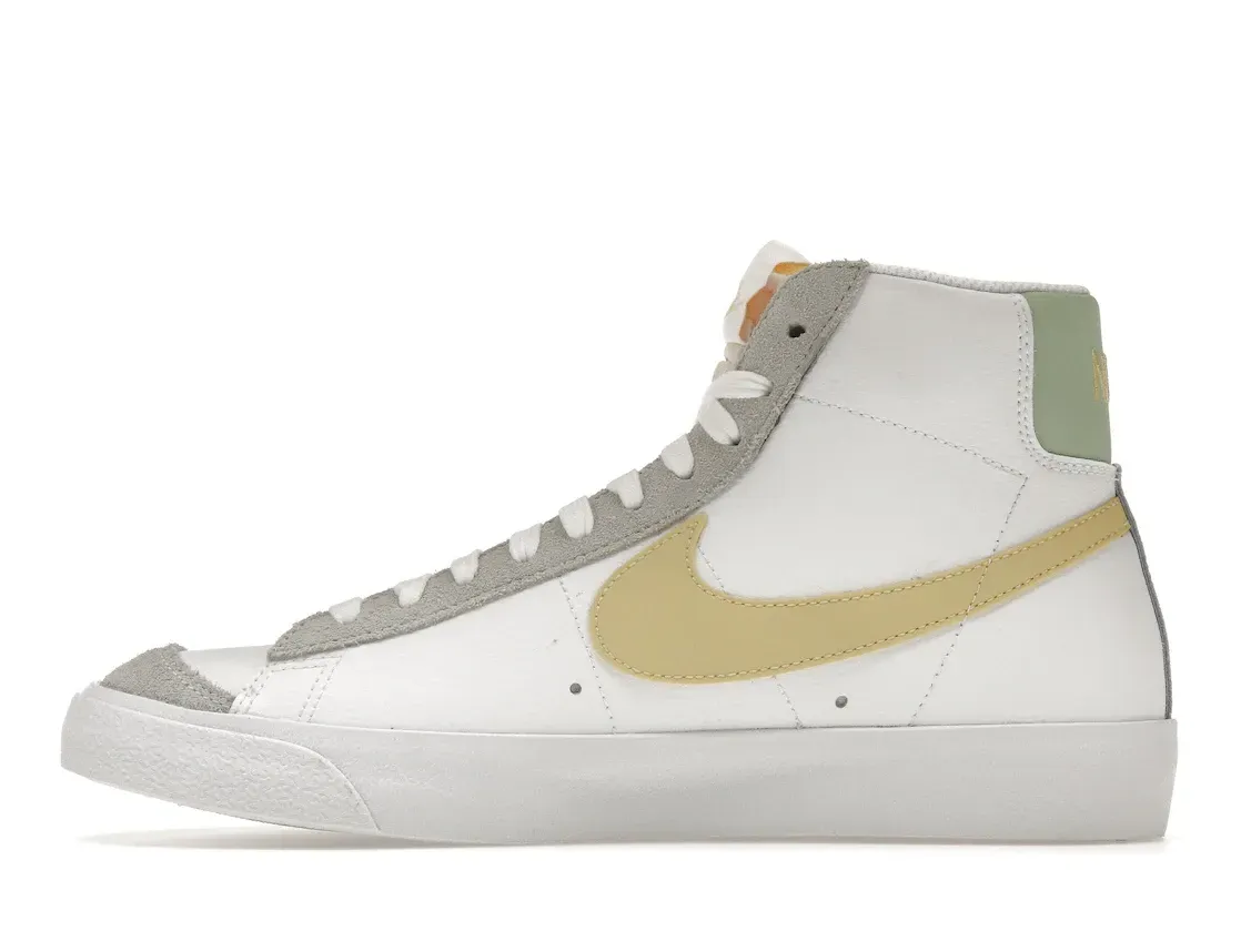 Фото № 3 с приближением к товару «‎Nike Blazer Mid 77 Vintage White Lemon Wash»