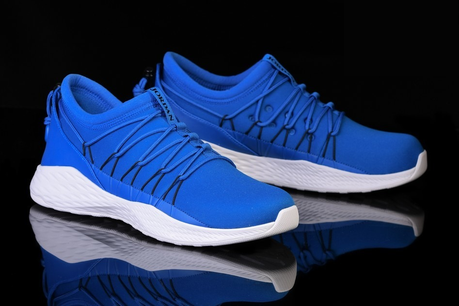 Фото № 2 с приближением к товару «‎Nike Air Jordan Formula 23 Toggle Photo »