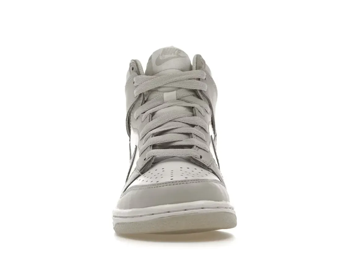 Фото № 2 с приближением к товару «‎Nike Dunk High»