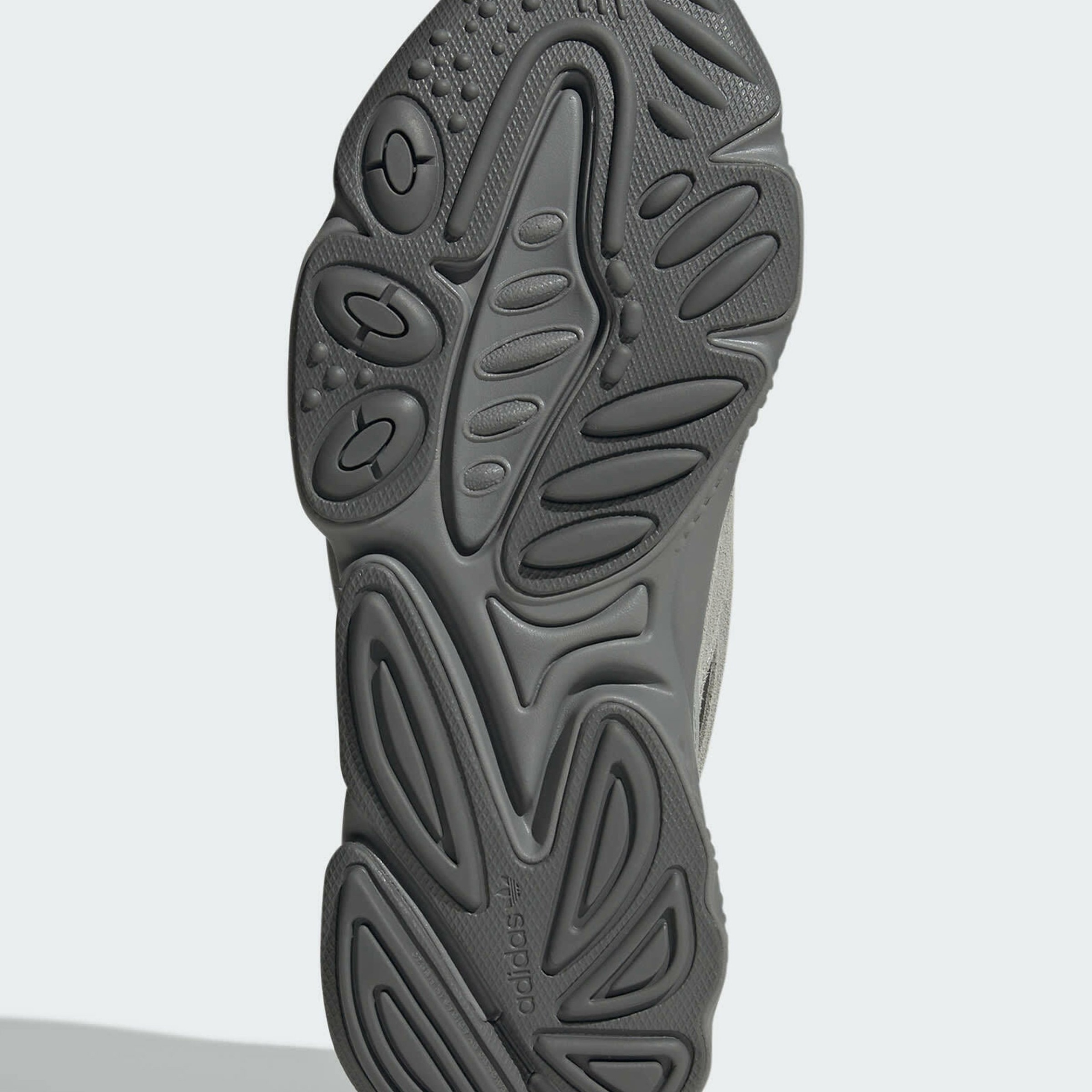 Фото № 4 с приближением к товару «‎Adidas Ozweego Celox »