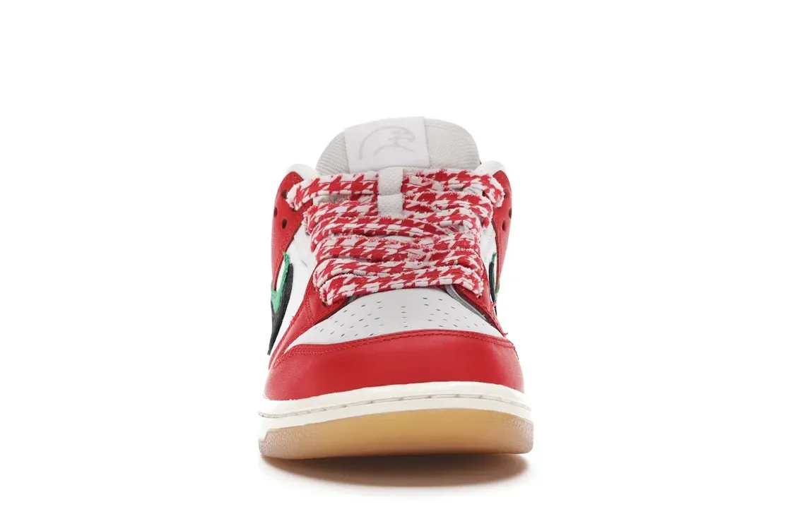 Фото № 2 с приближением к товару «‎Nike SB Dunk Low Frame Skate Habibi»