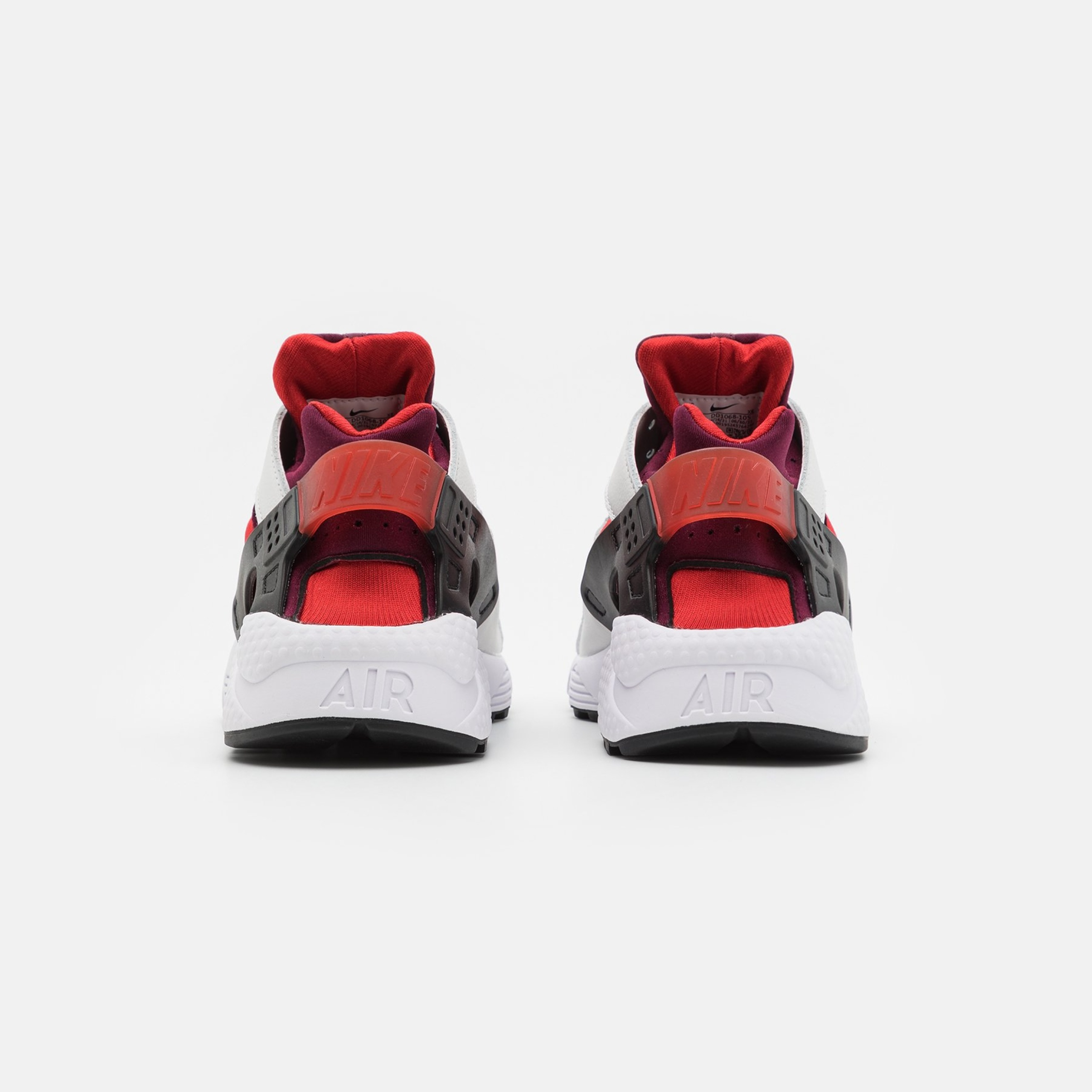 Фото № 5 с приближением к товару «‎Nike Air Huarache »