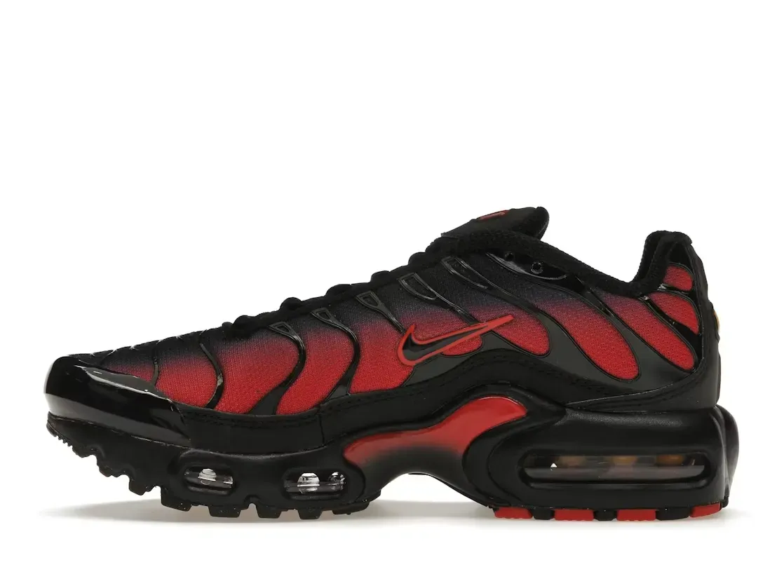 Фото № 3 с приближением к товару «‎Nike Air Max Plus»