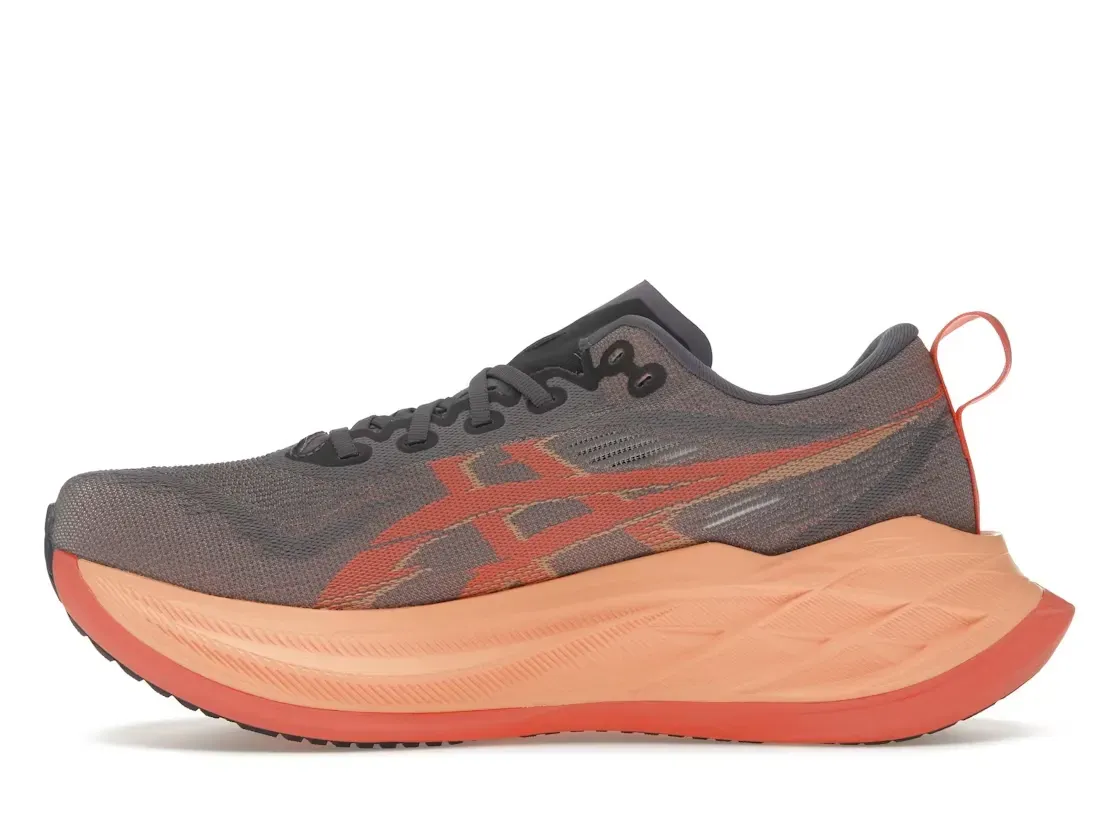 Фото № 3 с приближением к товару «‎ASICS Superblast 2»