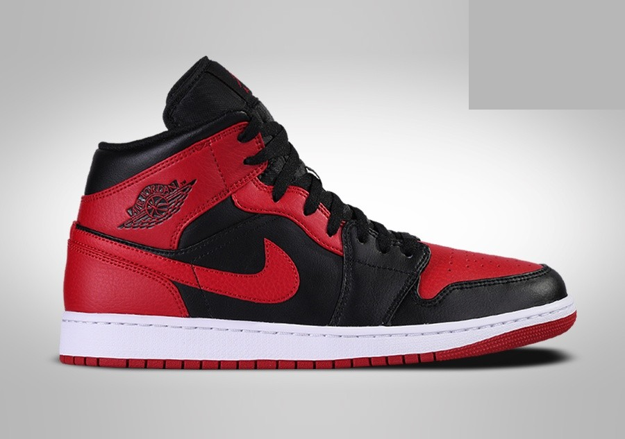 Фото № 1 с приближением к товару «‎Nike Air Jordan 1 Vintage basketball shoes Bred»