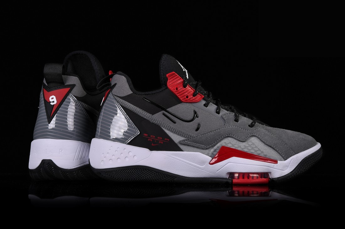 Фото № 4 с приближением к товару «‎Nike Air Jordan Zoom 92 Smoke»