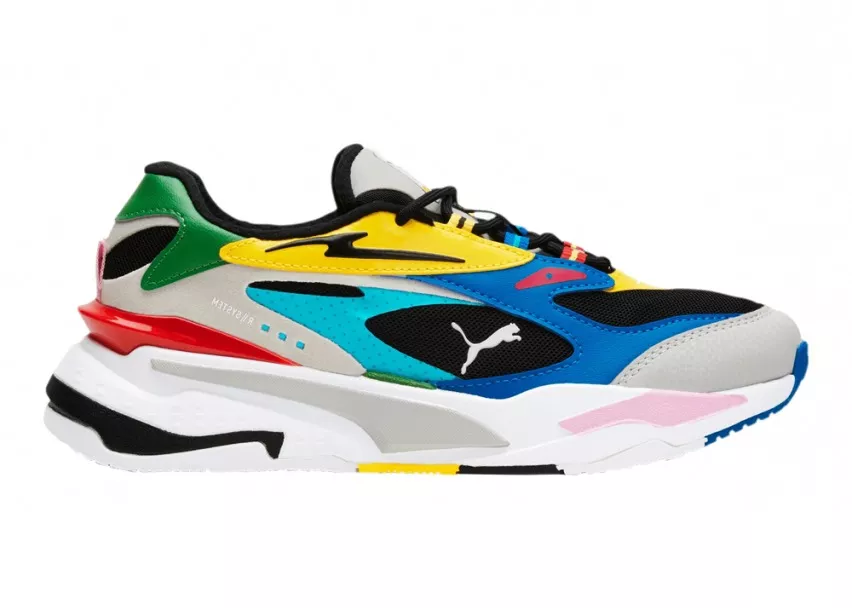 Фото № 1 с приближением к товару «‎Puma RS-Fast International Flags»