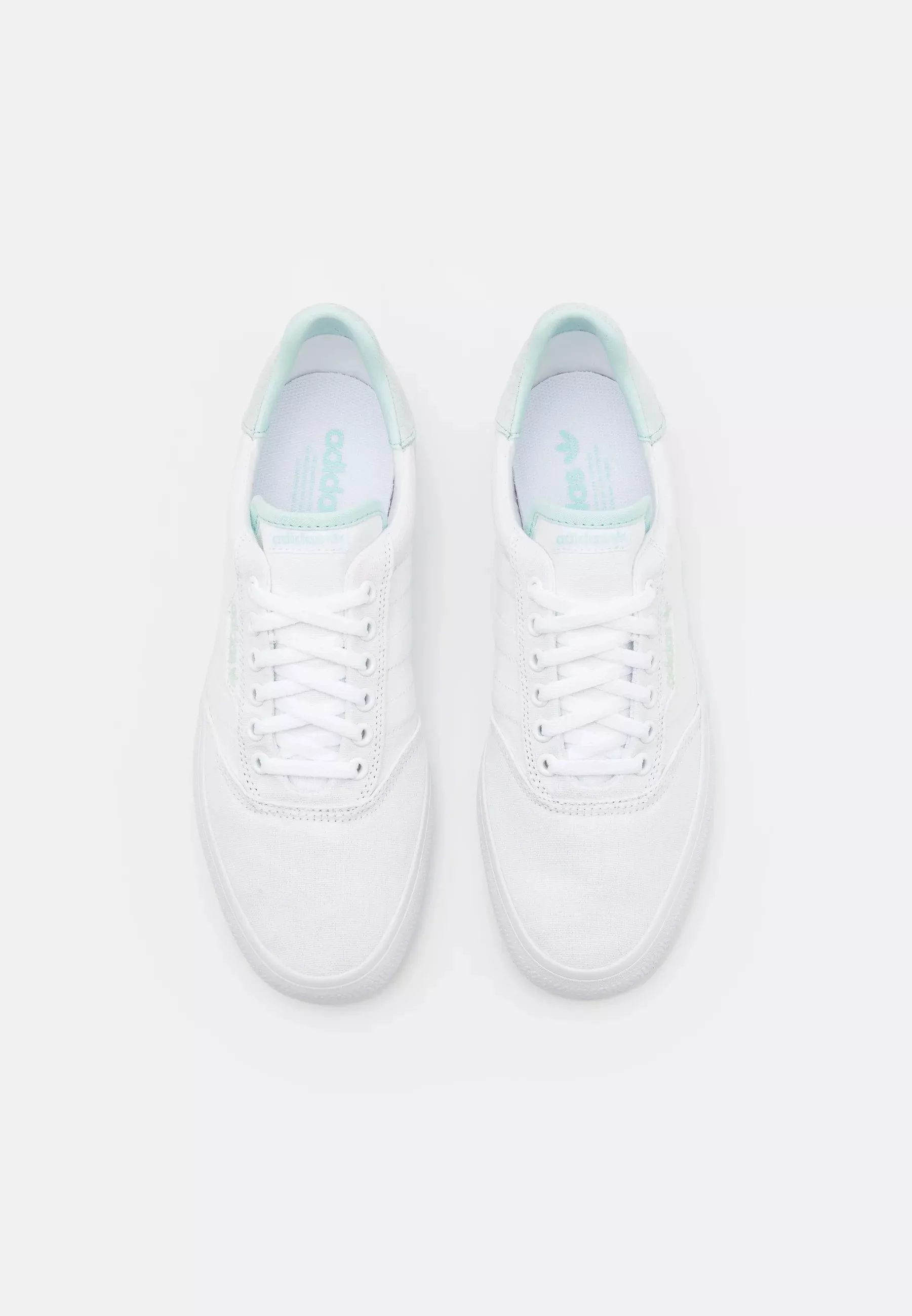 Фото № 4 с приближением к товару «‎3MC UNISEX»