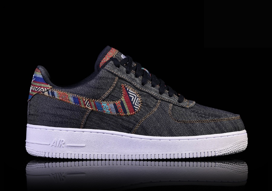 Фото № 1 с приближением к товару «‎Nike Air Force 1 Low 07 LV8 Black»