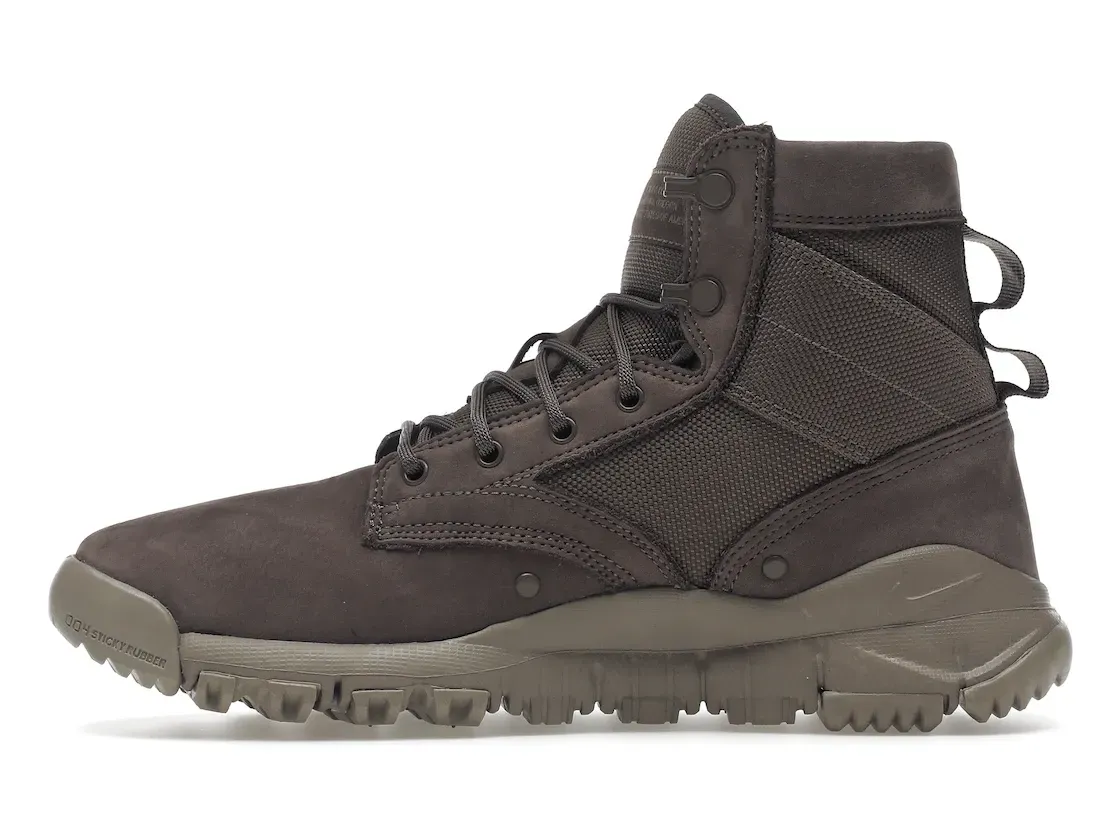 Фото № 3 с приближением к товару «‎Nike SFB 6" NSW Leather Dark Mushroom»