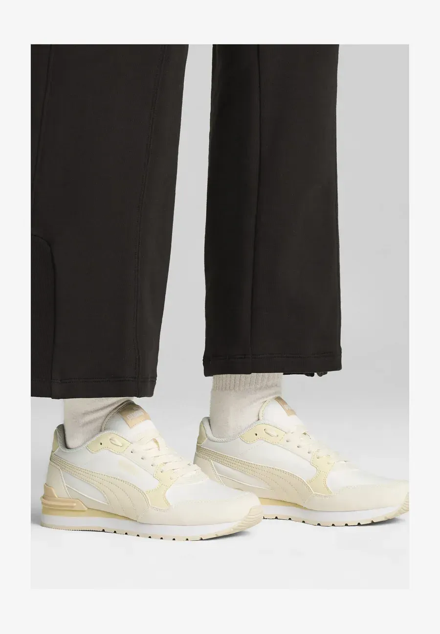 Фото № 1 с приближением к товару «‎ST RUNNER V4 NL»