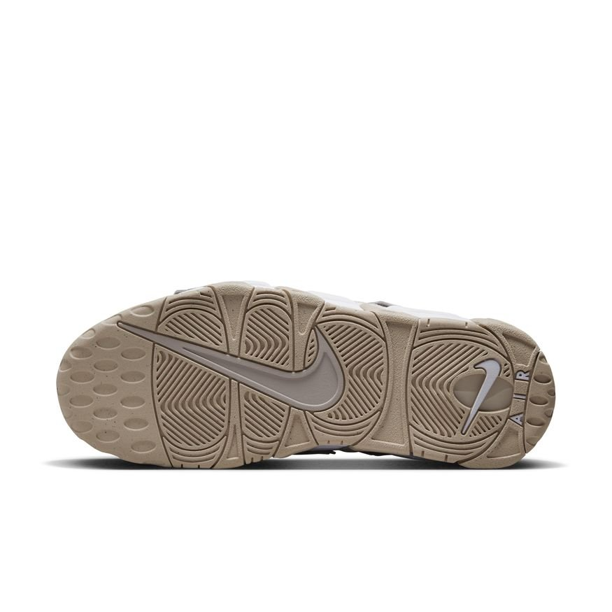 Фото № 5 с приближением к товару «‎ Nike Air More Uptempo Vintage basketball shoes»