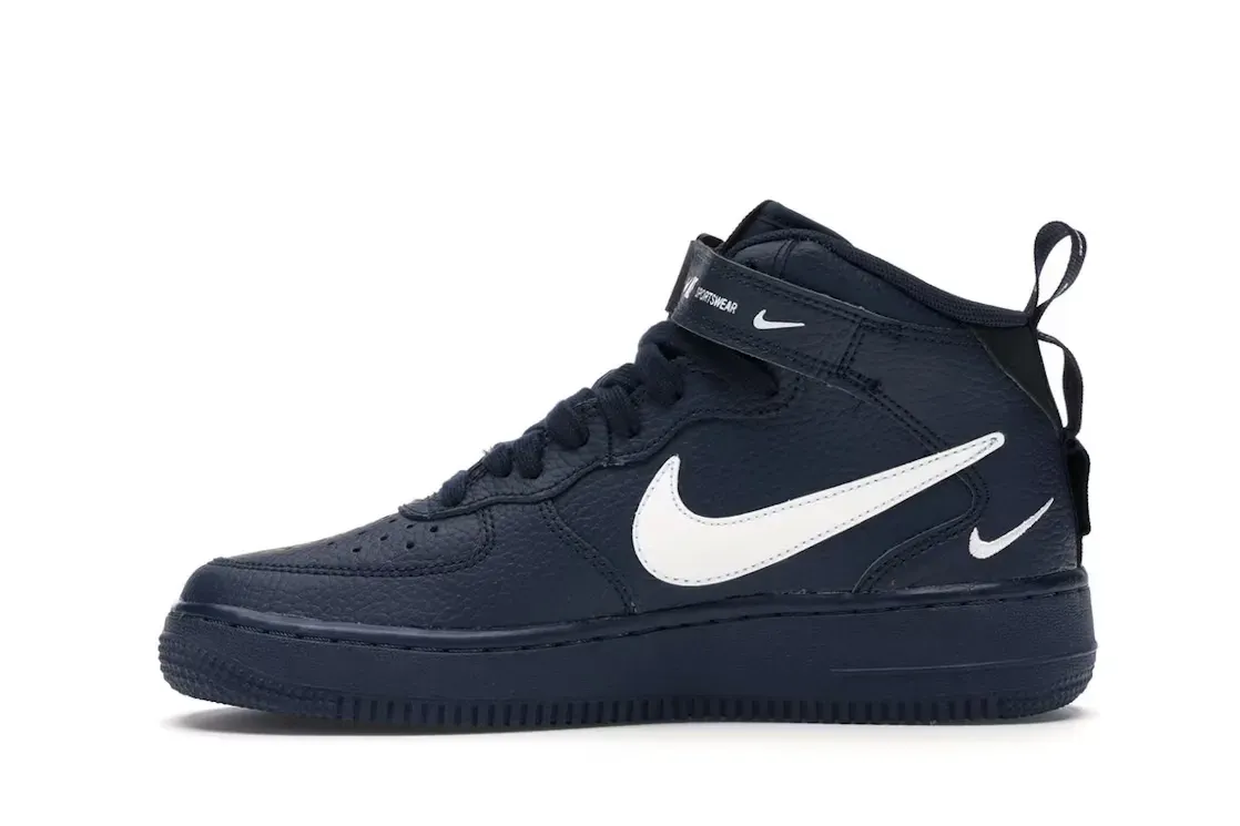 Фото № 3 с приближением к товару «‎Nike Air Force 1 Mid»