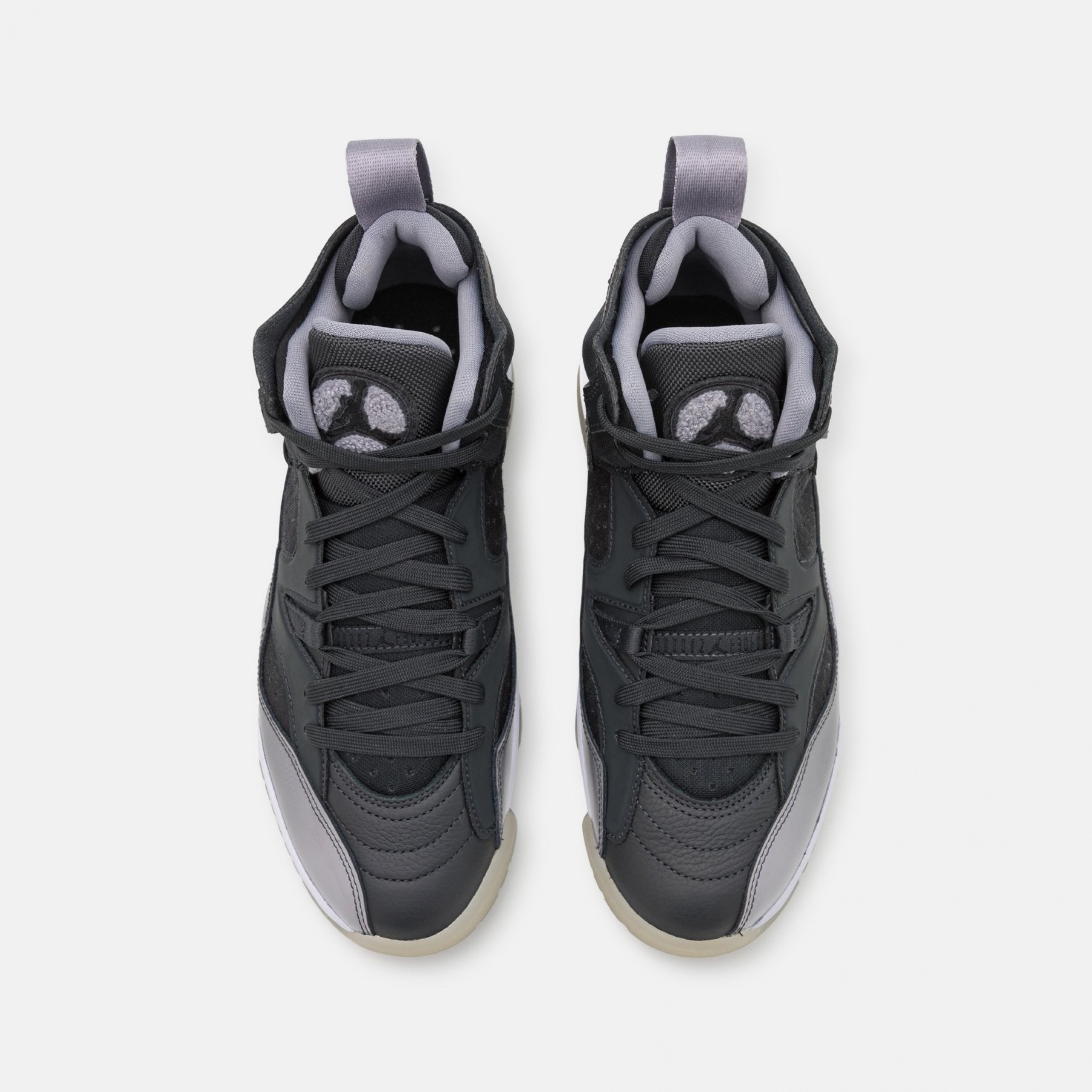 Фото № 5 с приближением к товару «‎Jordan Wmns Jumpman Two Trey »