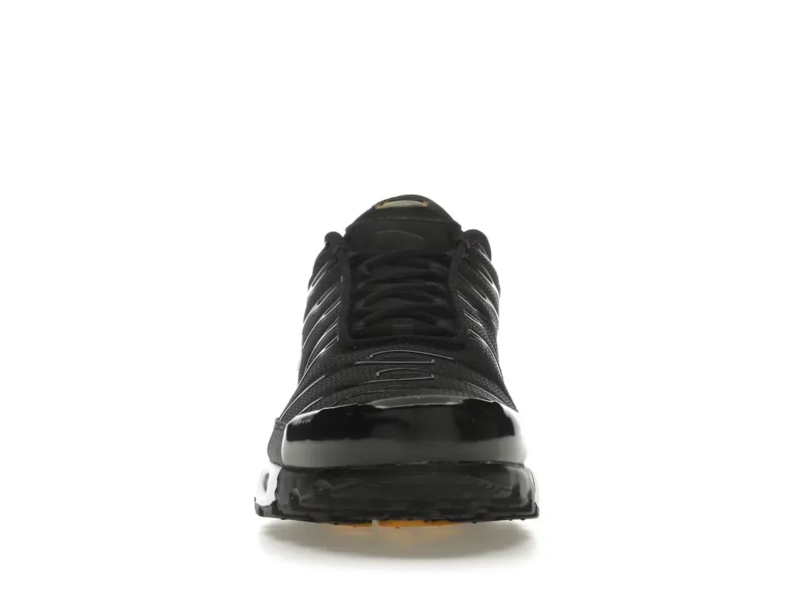 Фото № 2 с приближением к товару «‎Nike Air Max Plus»