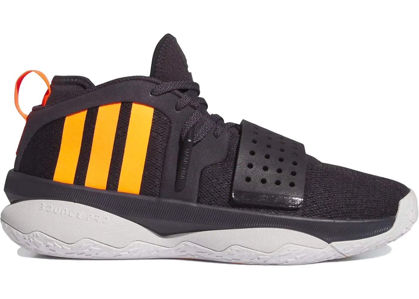 Фото № 1 с приближением к товару «‎adidas Dame 8 EXTPLY»