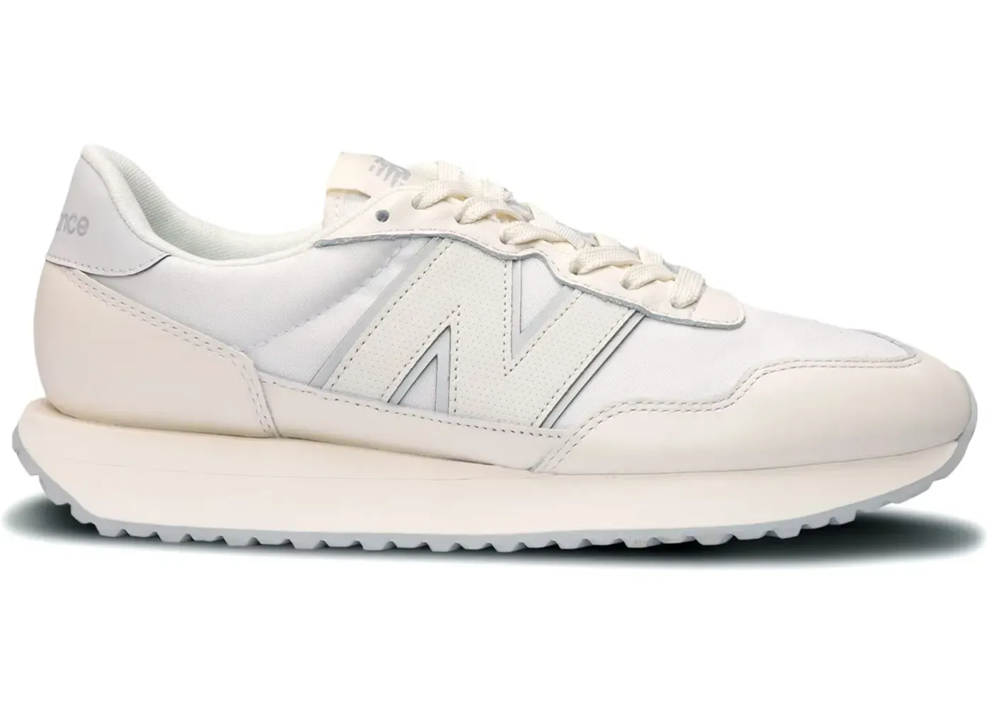 New Balance 237